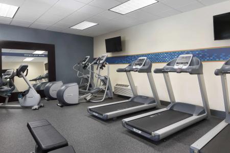 Hampton Inn West - 13