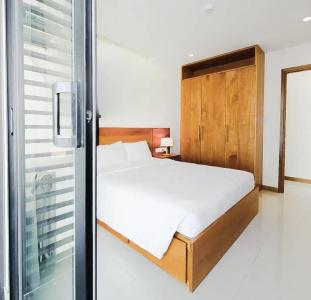 Maple & Apartment - 98