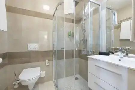 Silver Crown & Residence, Palace Quarter - 9