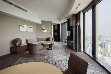 Conrad Osaka - 9
