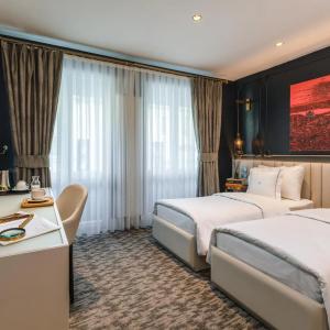 Amira Istanbul - 35