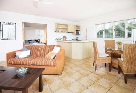 Noosa River Palms - 36