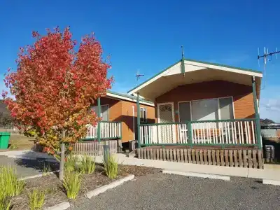 Canberra Carotel - 45