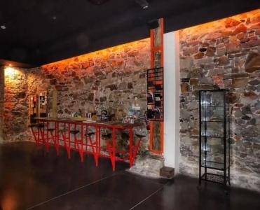 Poshtel - Premium - 26