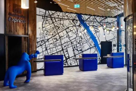 Holiday Inn Express - Warsaw - The Hub, An Ihg - 1