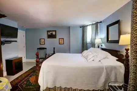 200 South Street Inn - 42