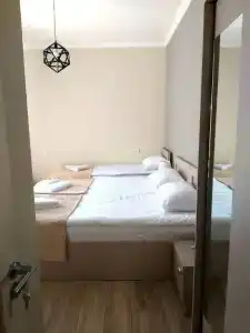 Baqari Inn - 2