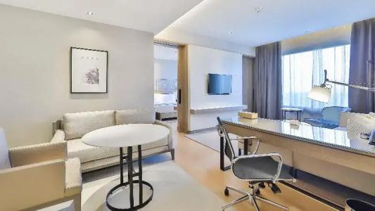 Holiday Inn & Suites Rayong City Centre, An Ihg - 151