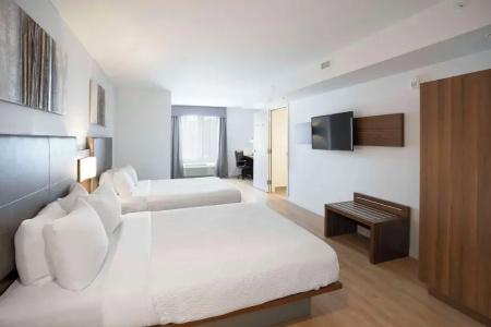Quality Inn - 57