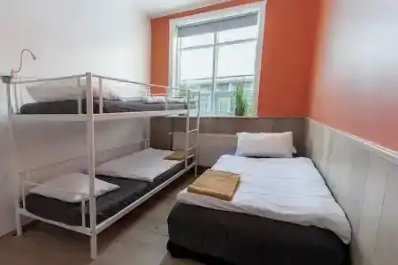 Hostel Fjordur - 3