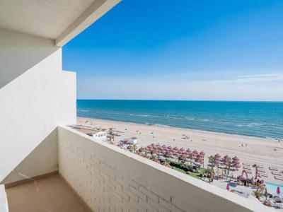 Ons Oceanfront - 74