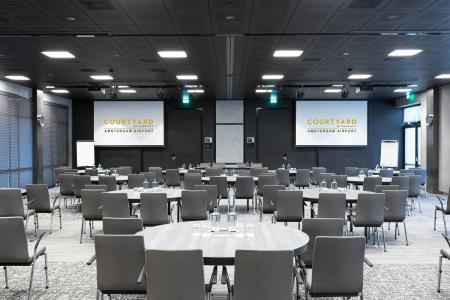 Courtyard by Marriott Amsterdam Airport - 17