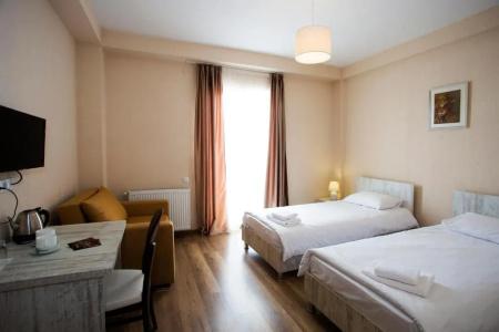 Donata - 6