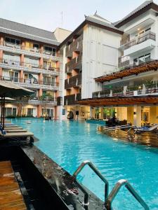 Fairfield by Marriott Bali Kuta Sunset Road - 12