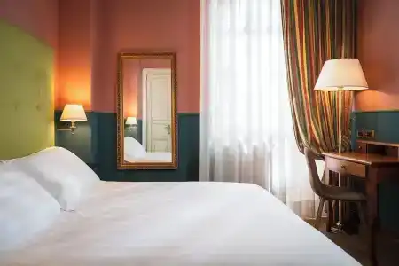 Oceania - 70