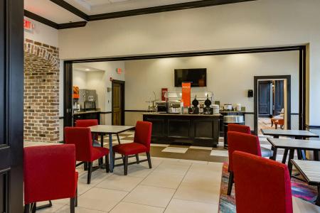 Hampton Inn Savannah Historic District - 28