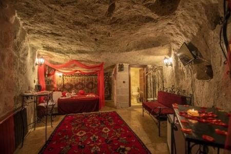 Cappadocia Antique Gelveri Cave - 147