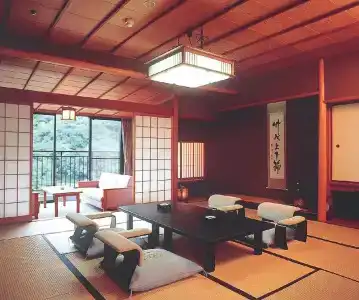 Yamanaka Onsen Hanatsubaki - 2