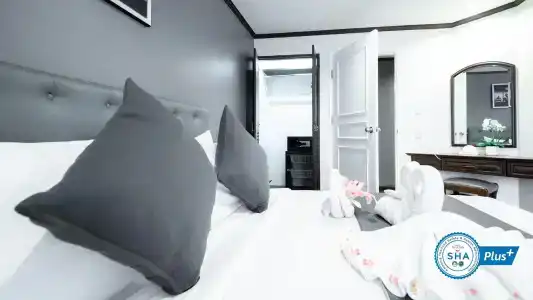 Yellow Ribbon Hills Boutique Suites - 2