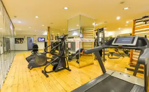 Phoenicia Grand - 28