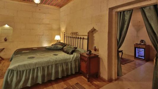 Golden Cave Suites - 126