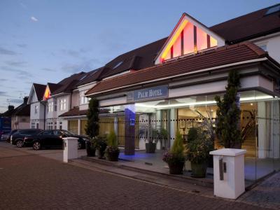 Best Western Palm - 28