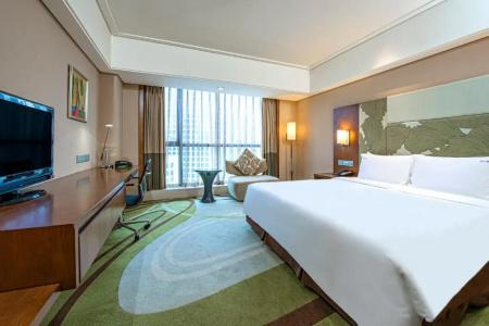 Holiday Inn Qingdao City Center, An Ihg - 56
