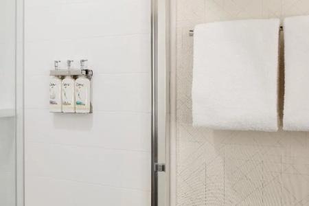 Kitchener Inn & Suites - 39