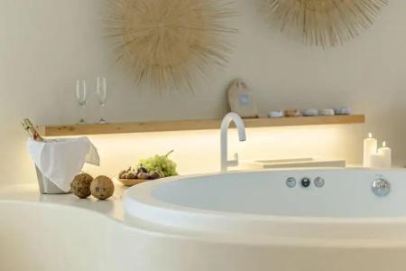 Antony Suites (Adults Only) - 142