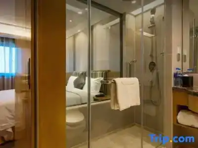 Grand Skylight Catic - 61
