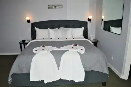 Starfish Manor Oceanfront - 33