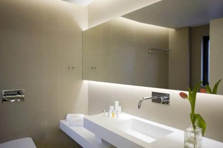 o&b Athens Boutique - 180