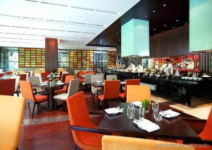 Holiday Inn Bangkok Silom, An Ihg- Sha Extra Plus - 16