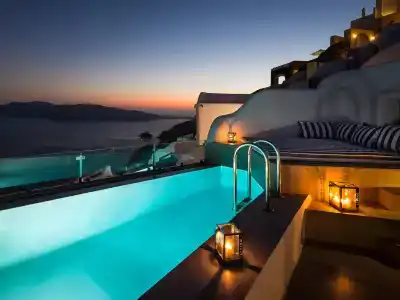 Elite Luxury Suites - 11