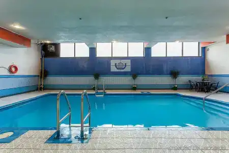 Universel Montréal - 14