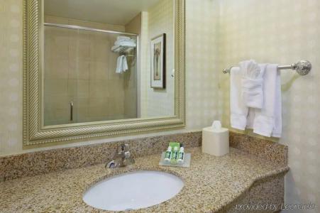 Hilton Garden Inn Austin North - 9