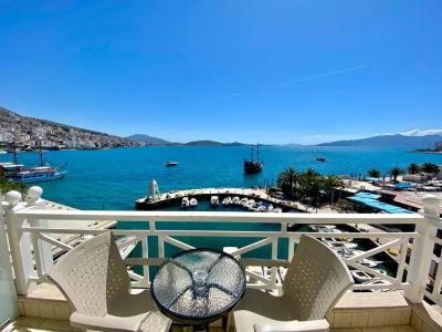 Sun n Blue - 9