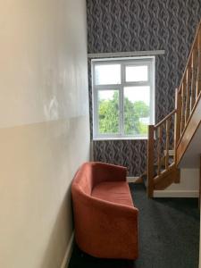 Trivelles - Manchester - Cross Lane - 69