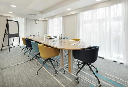 Hampton By Hilton London Docklands - 13