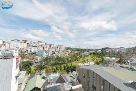 Hoang Minh Chau Ba Trieu - 110