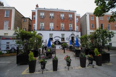 The Lansdowne - 10
