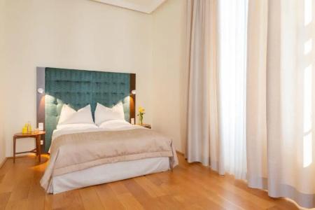 HiLight Suites - 130