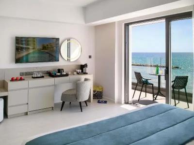 Mercure Larnaca Beach - 98