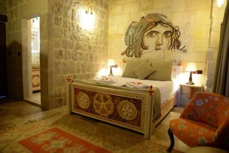 Caftan Cave Suites - 22