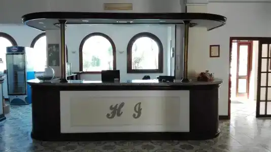 International Resort - 1