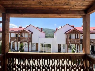 Motives Inn - 167