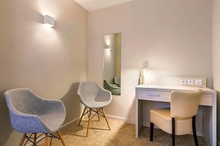 Best Western Plus HyèRes côTe d'Azur - 88