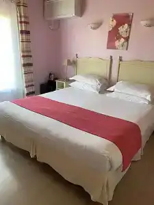 Hôtel Le Médiéval - 48