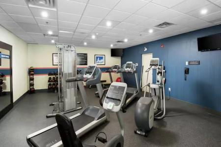 Hampton Inn & Suites by Hilton - 20