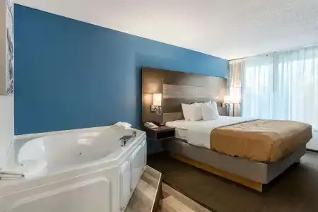 Quality Inn On the Strip - 45